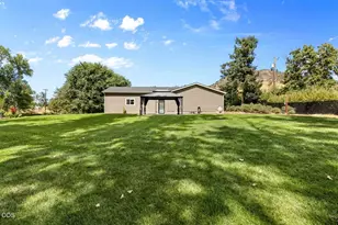 4481 Hwy 66, Ashland, OR 97520 - Photo 30