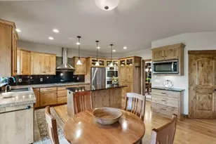 20960 Gardenia Ave, Bend, OR 97702 - Photo 14