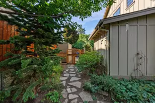 20960 Gardenia Ave, Bend, OR 97702 - Photo 50