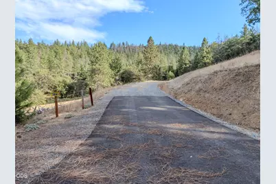 3583 S Stage Road #Lot 10, Medford, OR 97501 - Photo 8
