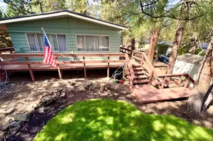 19950 Driftwood, Bend, OR 97702 - Photo 2