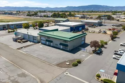 [Address not provided], Medford, OR 97502 - Photo 22