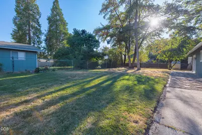 1102 SW Oak Street, Grants Pass, OR 97526 - Photo 44