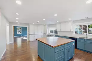 1102 SW Oak St, Grants Pass, OR 97526 - Photo 6