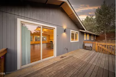 3037 NE Purcell Boulevard, Bend, OR 97701 - Photo 18