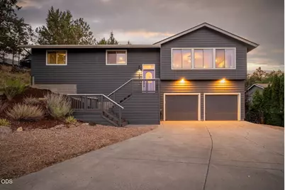 3037 NE Purcell Boulevard, Bend, OR 97701 - Photo 1