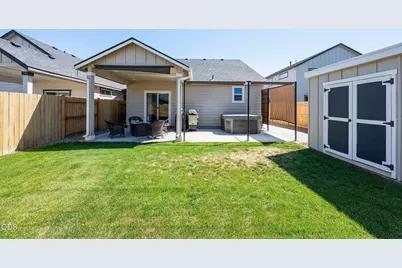 1549 NW Upas Place, Redmond, OR 97756 - Photo 26