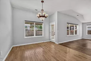 130 Glenwood Dr, Eagle Point, OR 97524 - Photo 16