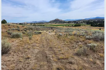 Oregon 140, Klamath Falls, OR 97601 - Photo 12