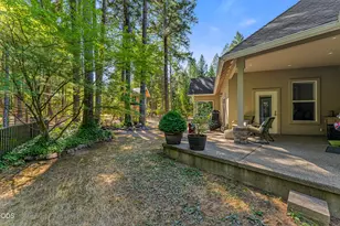 232 Riessen Rd, Grants Pass, OR 97526 - Photo 52