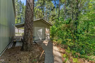 232 Riessen Rd, Grants Pass, OR 97526 - Photo 44