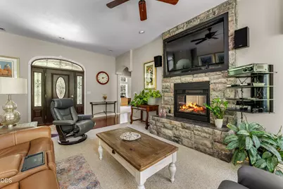232 Riessen Road, Grants Pass, OR 97526 - Photo 6