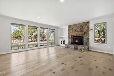 62846 Montara Drive, Bend, OR 97701 - Photo 10