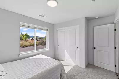 1880 Aster Street, Medford, OR 97501 - Photo 22