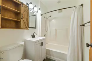 4634 Crosby, Klamath Falls, OR 97603 - Photo 12