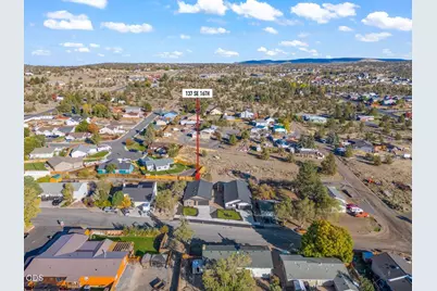 137 SE 16th Street, Madras, OR 97741 - Photo 36