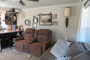 33983 Copperfield Dr, Chiloquin, OR 97624 - Photo 8