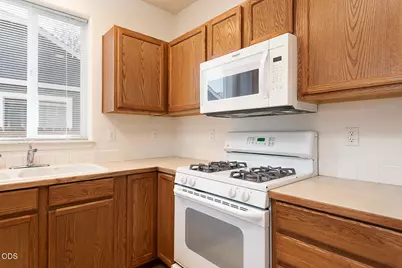 20062 Mount Faith Place, Bend, OR 97702 - Photo 8