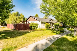 20606 Daisy Ln, Bend, OR 97702 - Photo 32