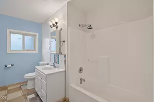 202 Pleasant View Rd, Talent, OR 97540 - Photo 22