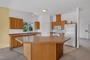 202 Pleasant View Rd, Talent, OR 97540 - Photo 34
