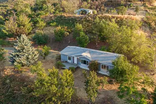 202 Pleasant View Rd, Talent, OR 97540 - Photo 46