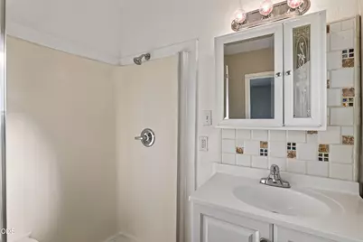 202 Pleasant View Road, Talent, OR 97540 - Photo 20