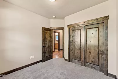 17035 Glendale Road, Bend, OR 97707 - Photo 18