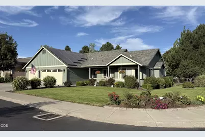 3820 SW Gene Sarazan Drive, Redmond, OR 97756 - Photo 1