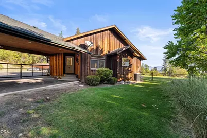 850 Riverbanks Road, Grants Pass, OR 97527 - Photo 8