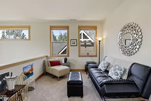 11122 Bunk House Ln, Redmond, OR 97756 - Photo 16