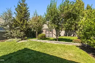 21134 SE Kayla Ct, Bend, OR 97702 - Photo 30