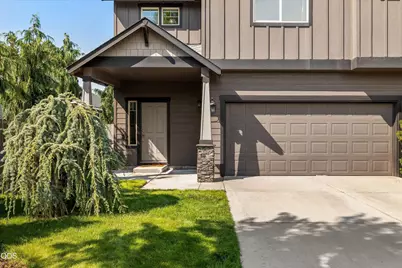 21134 SE Kayla Court, Bend, OR 97702 - Photo 2