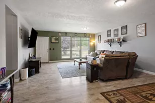 52618 Rainbow Dr, La Pine, OR 97739 - Photo 4