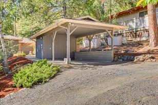 152 Strawberry Ln, Ashland, OR 97520 - Photo 42