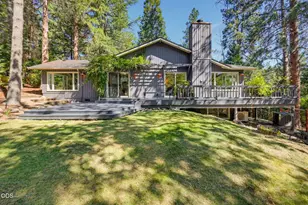 152 Strawberry Ln, Ashland, OR 97520 - Photo 2