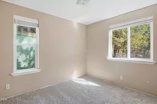 725 Williamson Loop, Grants Pass, OR 97526 - Photo 16