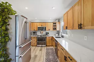 1870 Meadow Glen, Grants Pass, OR 97527 - Photo 8
