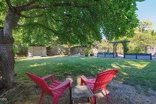 1870 Meadow Glen, Grants Pass, OR 97527 - Photo 36