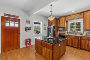 14501 Avalon Rd, White City, OR 97503 - Photo 16