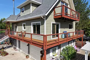 20551 Hwy 62, Shady Cove, OR 97539 - Photo 52