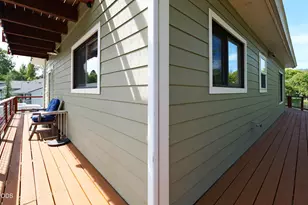 20551 Hwy 62, Shady Cove, OR 97539 - Photo 58