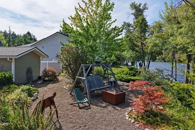 20551 Highway 62, Shady Cove, OR 97539 - Photo 76