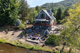 20551 Hwy 62, Shady Cove, OR 97539 - Photo 78