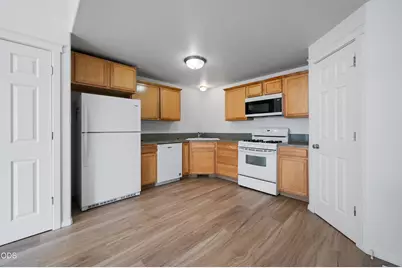 970 SE Kierra Place, Madras, OR 97741 - Photo 10