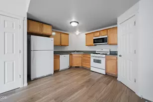 970 SE Kierra Pl, Madras, OR 97741 - Photo 10