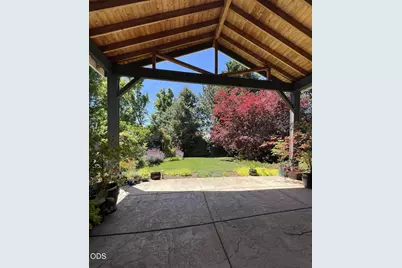 1240 Stonegate Drive, Medford, OR 97504 - Photo 38