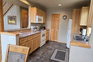 1732 Prairie Falcon Dr, Redmond, OR 97756 - Photo 16