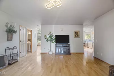 8045 NW Grubstake Way, Redmond, OR 97756 - Photo 18