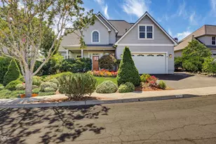 527 Sutton Pl, Ashland, OR 97520 - Photo 36